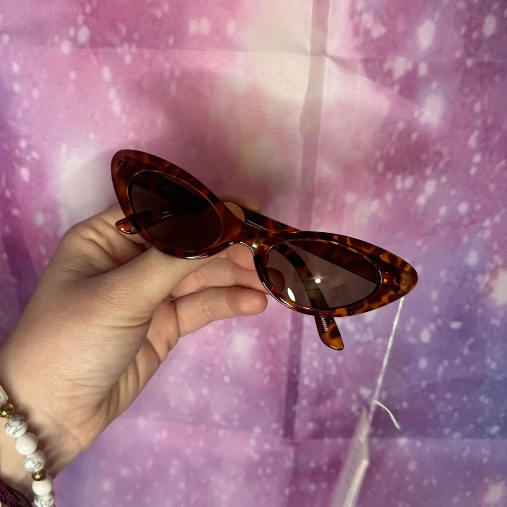 New Janie and Jack girls sunglasses 🛍